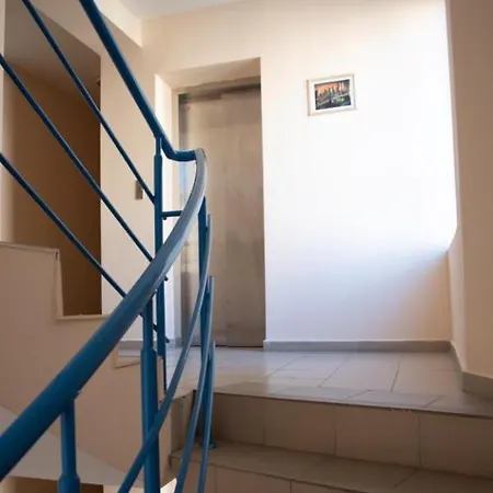 Spacious Family Friendly - 5 Min From The Beach! Slantschew brjag